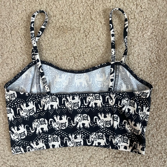 Forever 21 Small Tank Top - Picture 3 of 4